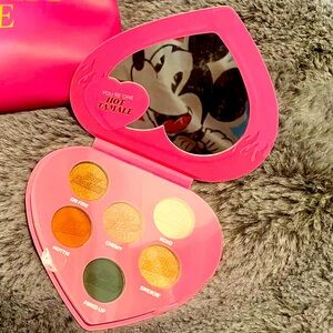 Brand New Hot Tamales Eye Shadow Pallet & Makeup Zip Bag